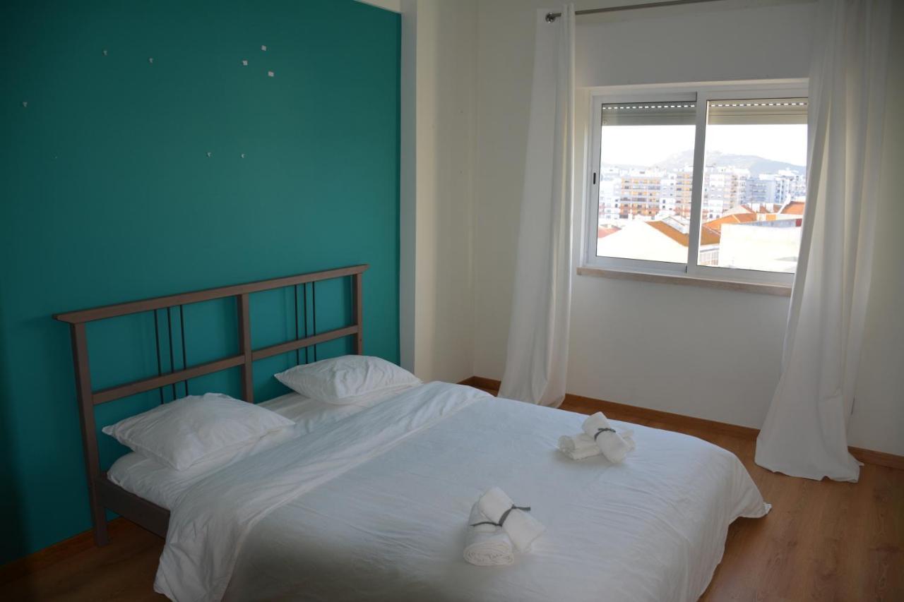 M&H Loft - Apartamento T2 Em Setubal Exterior photo